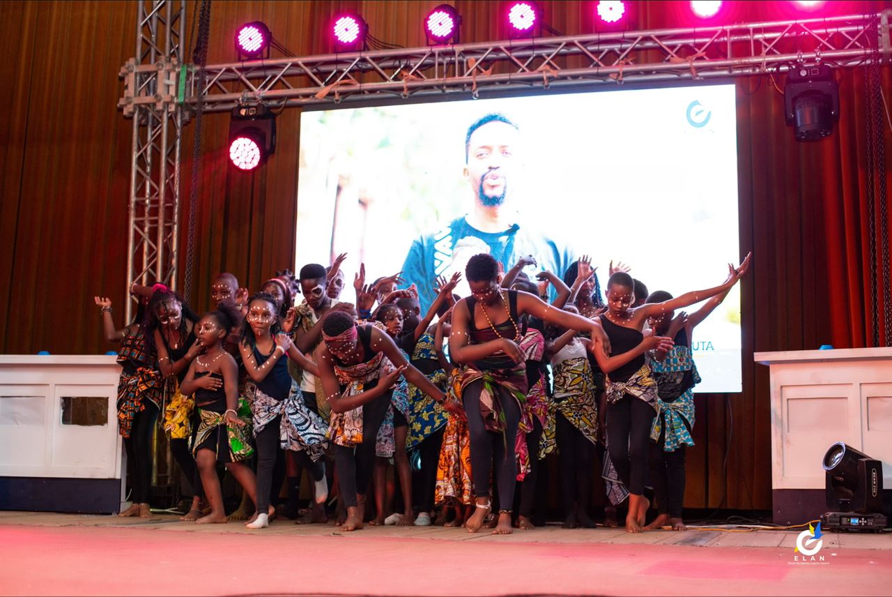 Image 5 - Coin d'Excellence